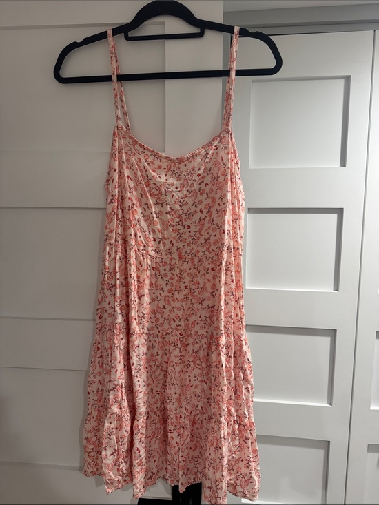 Old Navy Dresses & Skirts - Old Navy Light Pink Floral Dress